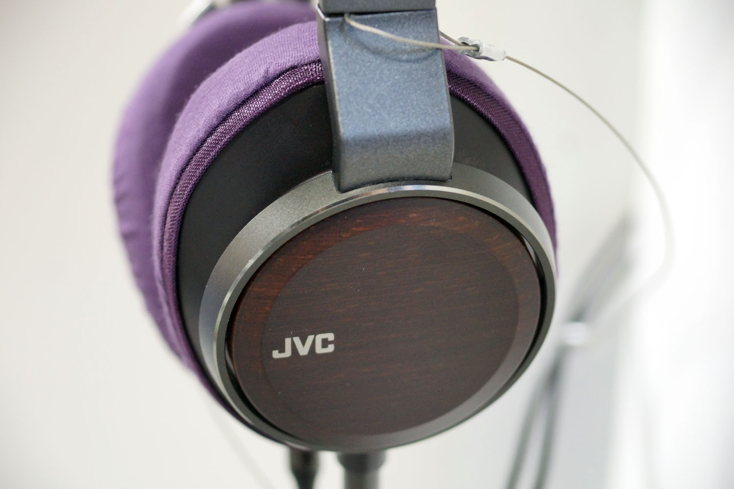 JVC HA-SW01 ear pads compatible with mimimamo