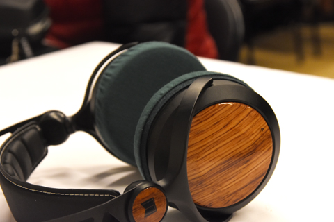 Monolith M560 ear pads compatible with mimimamo