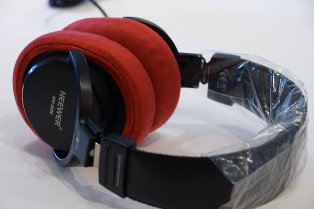 NEEWER NW-200 ear pads compatible with mimimamo