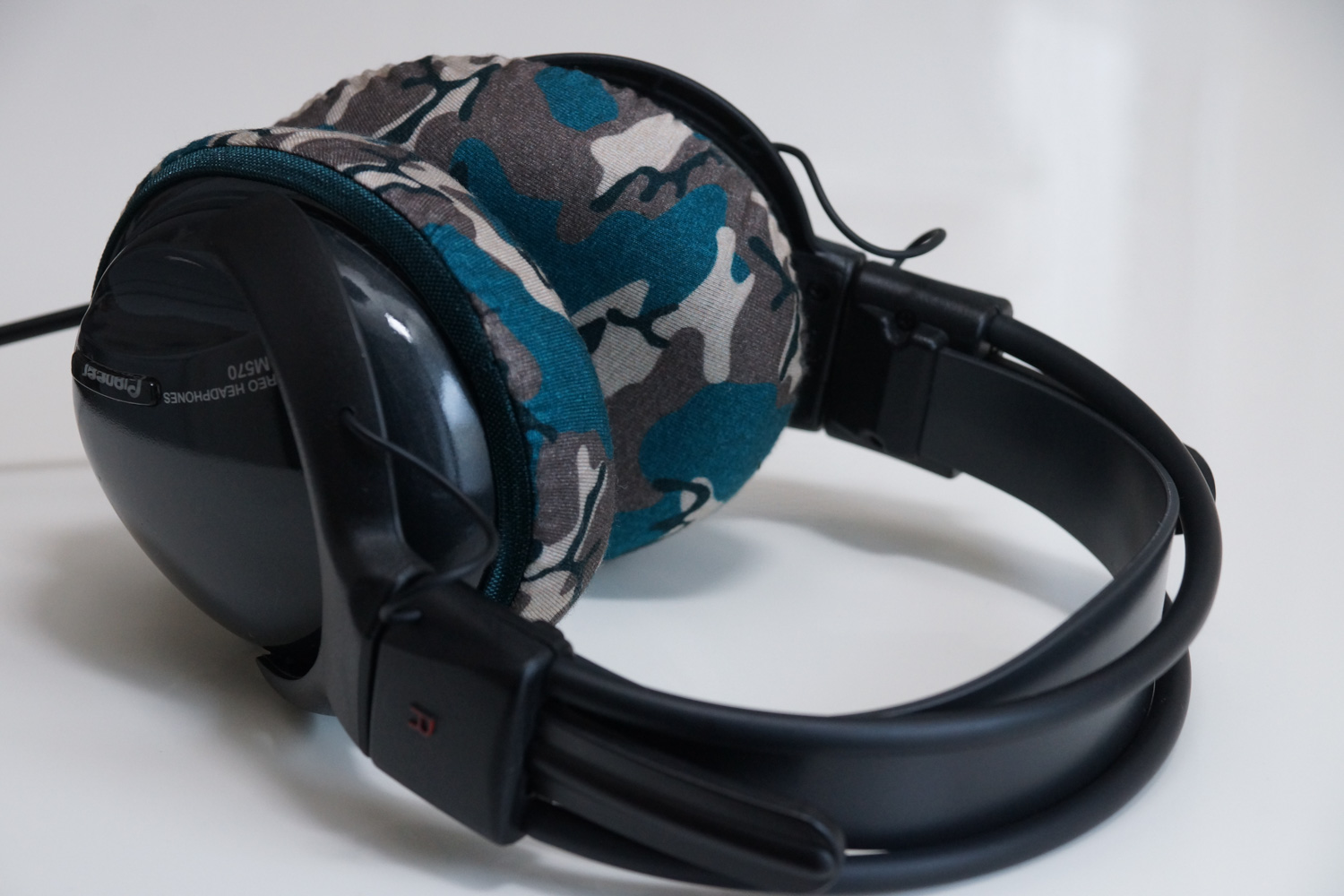 Pioneer SE-M570 ear pads compatible with mimimamo