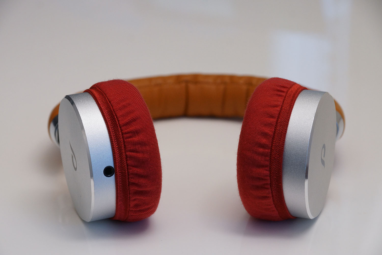 cellularline Stingwasp ear pads compatible with mimimamo