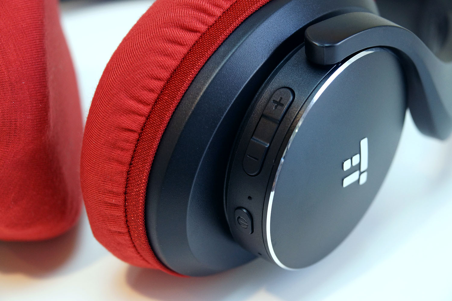 TaoTronics TT-BH21 ear pads compatible with mimimamo