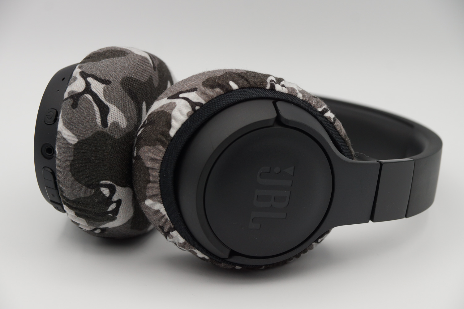 JBL TUNE700BT ear pads compatible with mimimamo