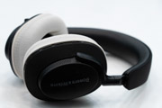 Bowers&Wilkins PX7 S2 のイヤーパッドへの装着例