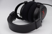 HyperX Cloud Core のイヤーパッドへの装着例