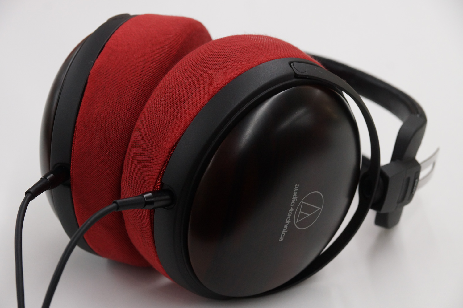 audio-technica ATH-AWKTのイヤーパッドへのmimimamoの対応