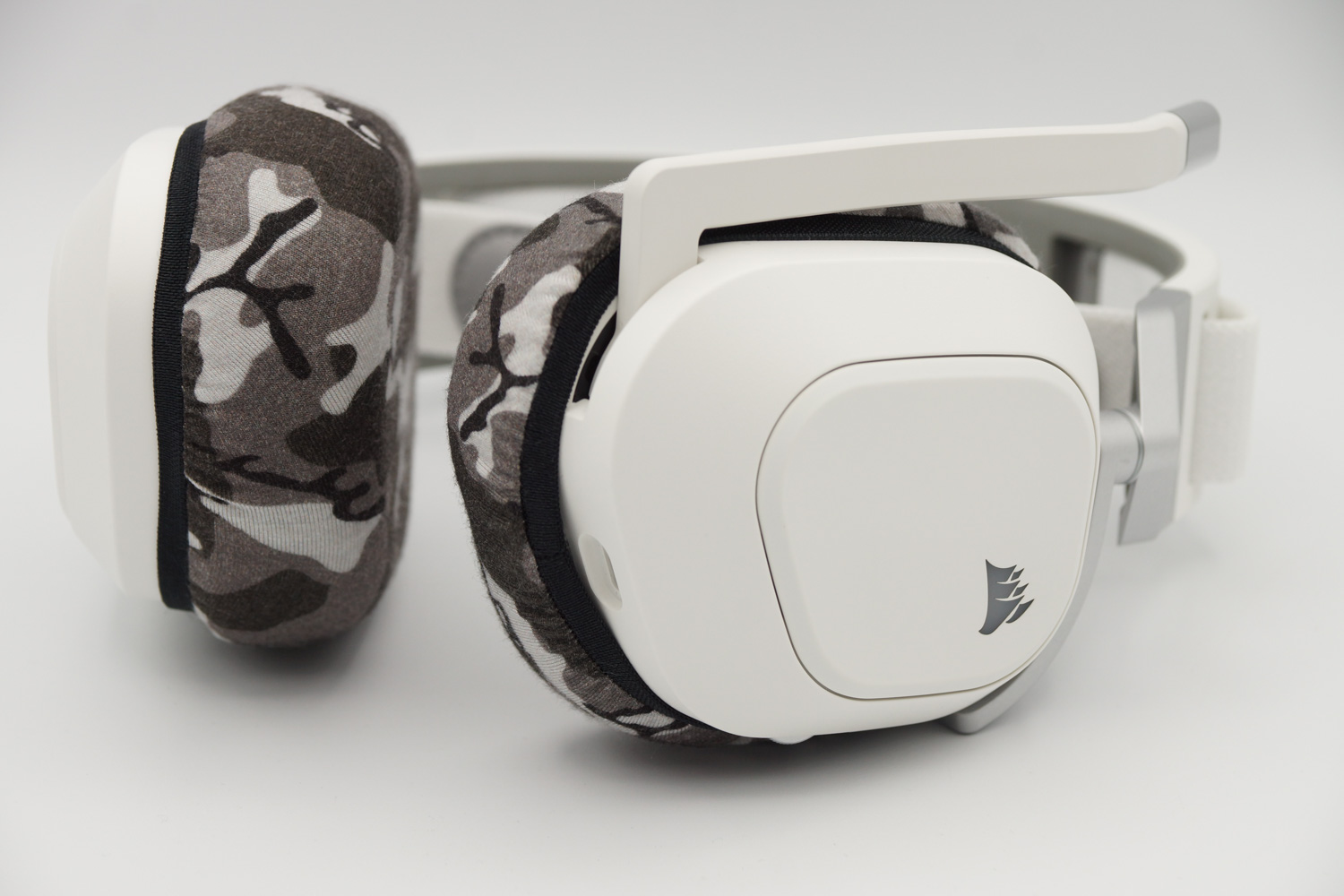 CORSAIR HS80 RGB WIRELESSのイヤーパッドへのmimimamoの対応