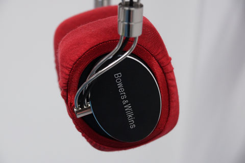 B&W P5 Wirelessのイヤーパッドへのmimimamoの対応