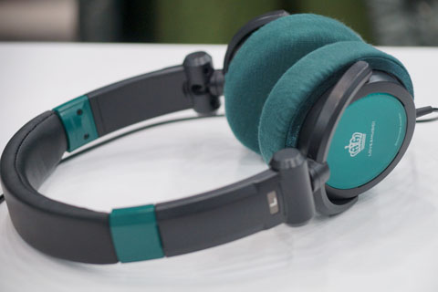 PRINCE HEADPHONE REIJI KOTOBUKI MODELのイヤーパッドへのmimimamoの対応