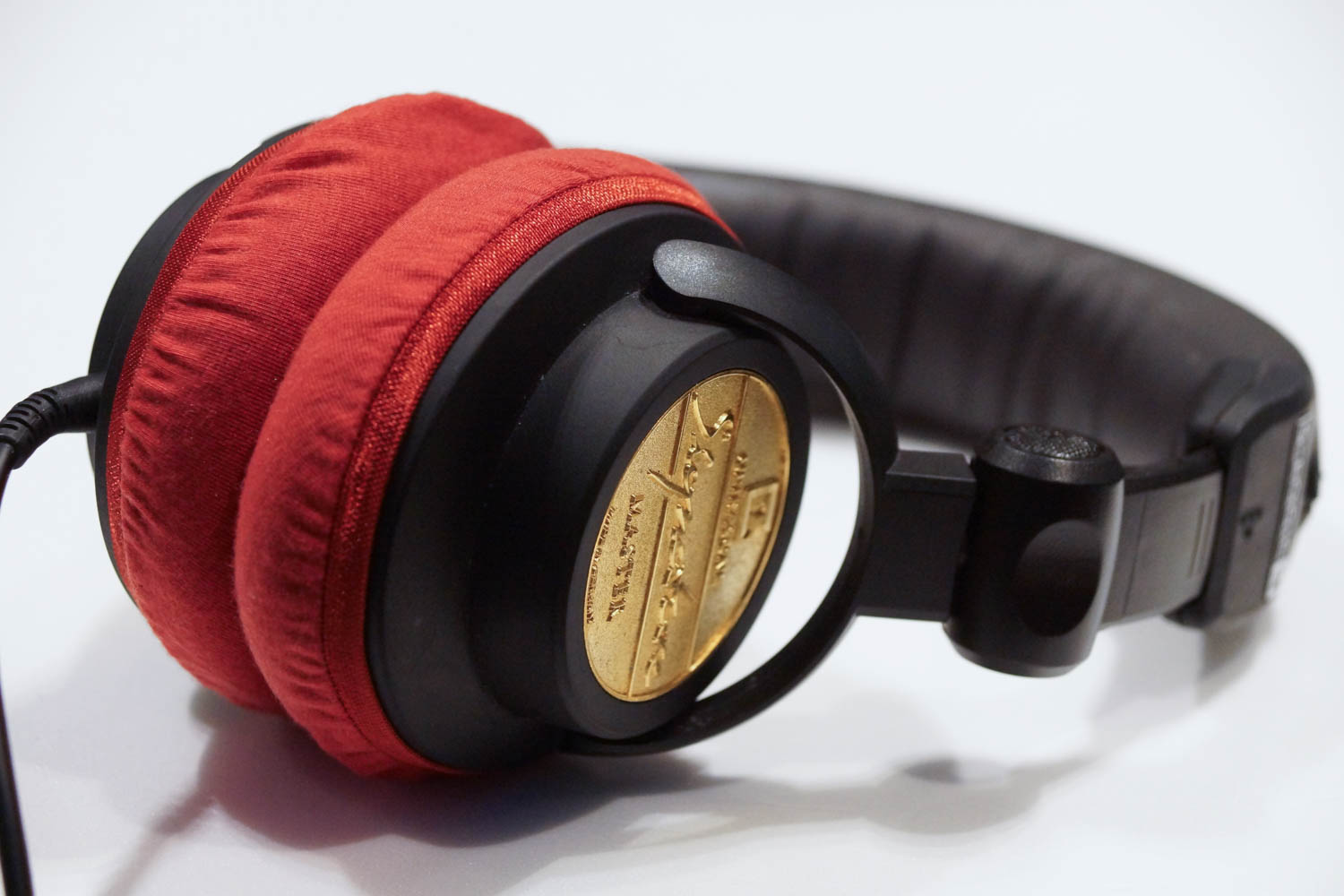 ULTRASONE Signature MASTERのイヤーパッドへのmimimamoの対応