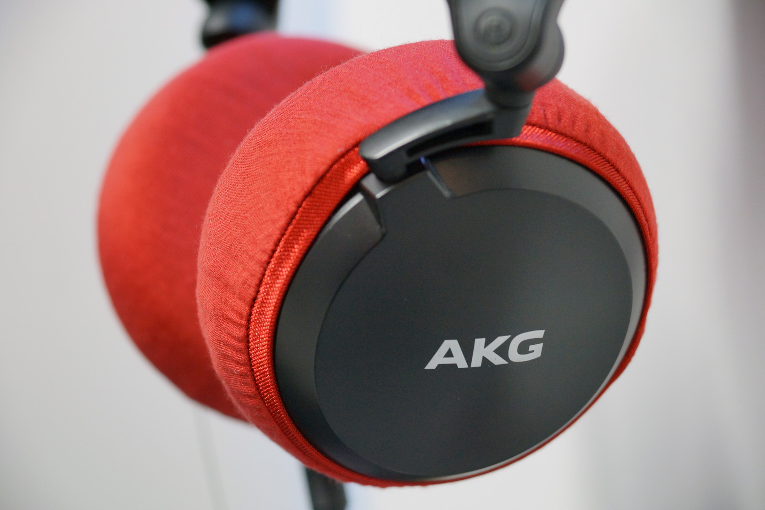 AKG K182의 이어패드에 대한 mimimamo의 대응