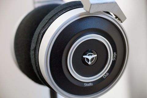 AKG K257 TIESTO의 이어패드에 대한 mimimamo의 대응