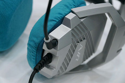 HORI AIR ULTIMATE for Playstation4의 이어패드에 대한 mimimamo의 대응