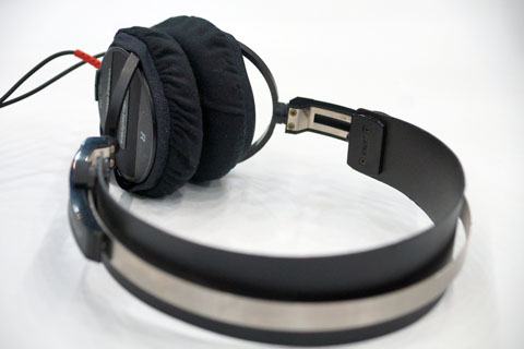 audio-technica ATH-20D의 이어패드에 대한 mimimamo의 대응