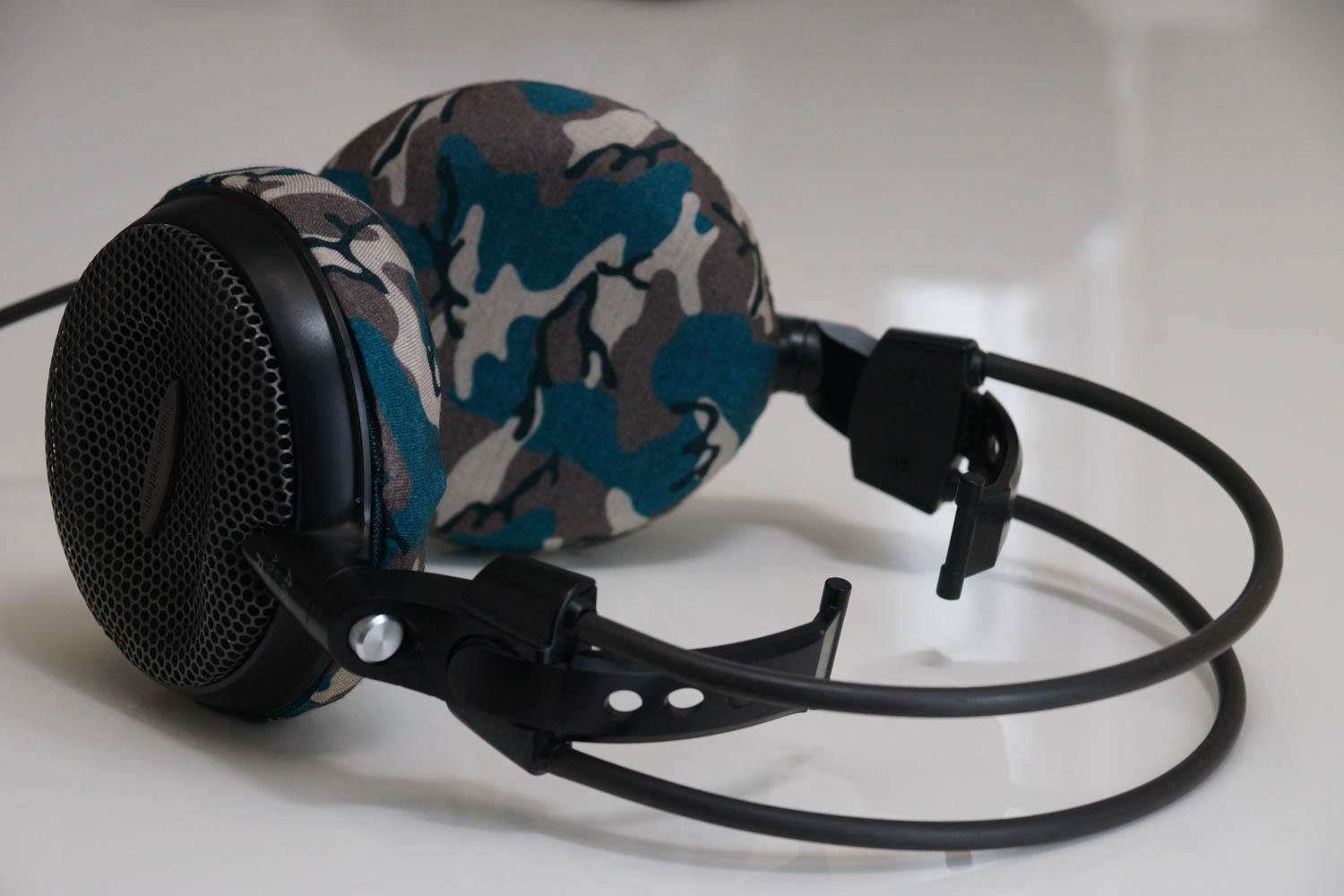 audio-technica ATH-AD300의 이어패드에 대한 mimimamo의 대응