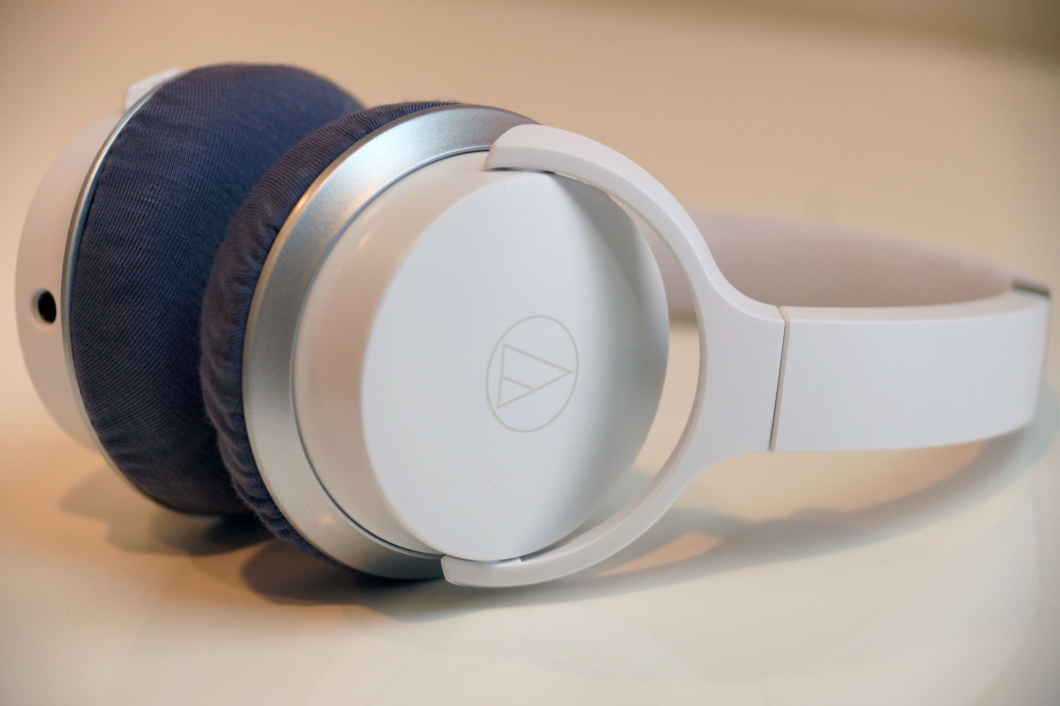 audio-technica ATH-AR3의 이어패드에 대한 mimimamo의 대응