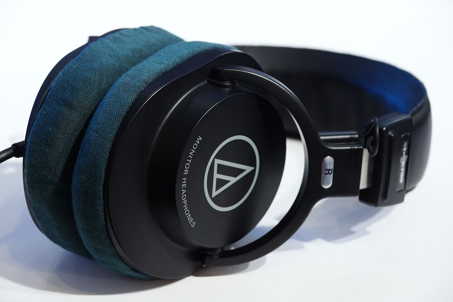 audio-technica ATH-K700의 이어패드에 대한 mimimamo의 대응