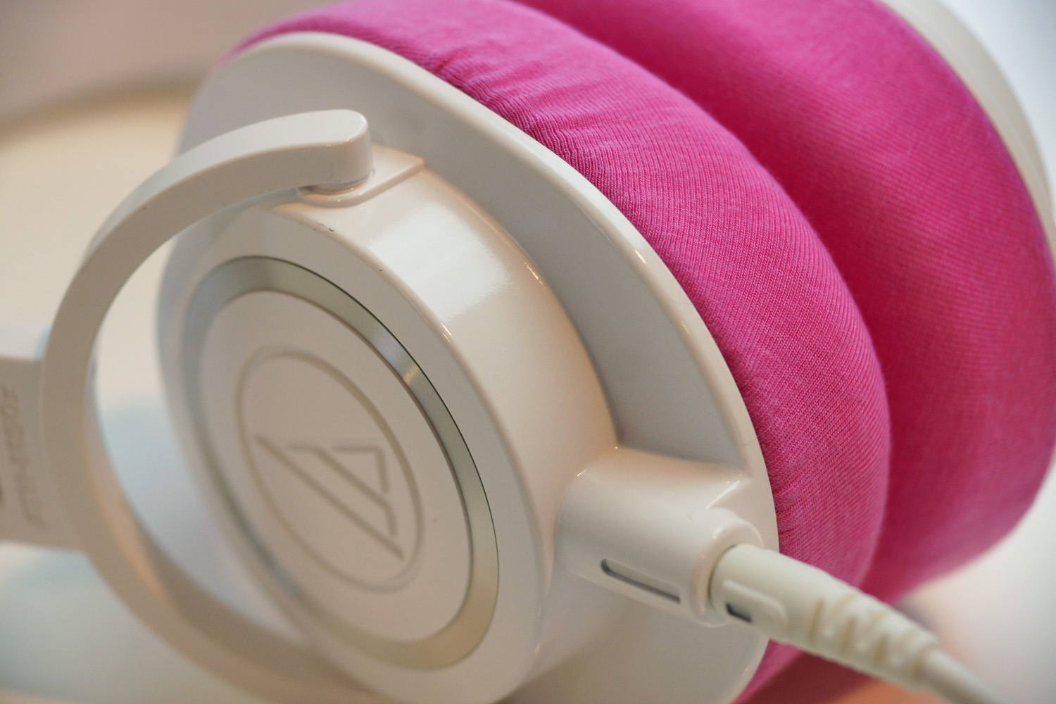 audio-technica ATH-M50x의 이어패드에 대한 mimimamo의 대응