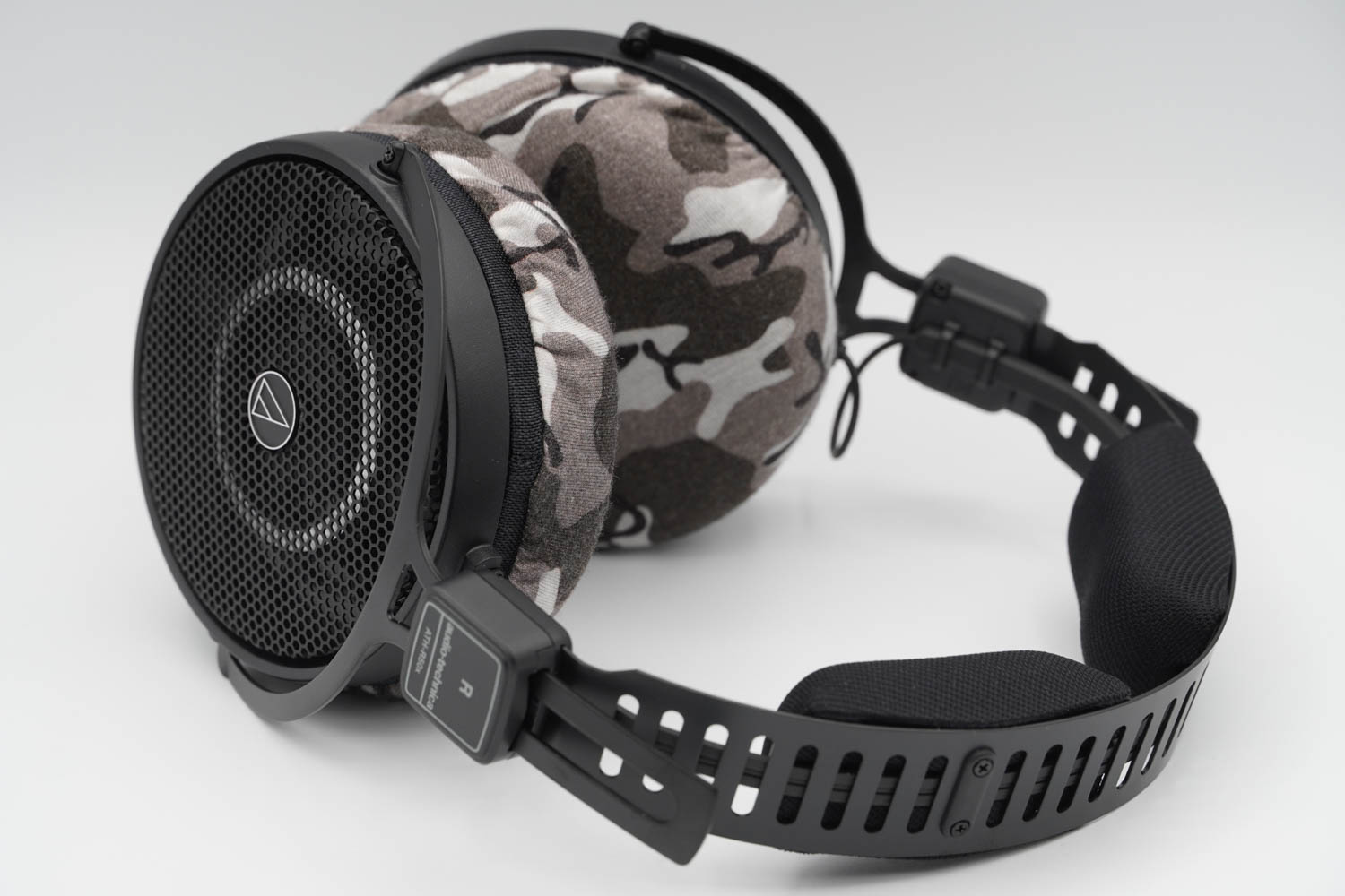 audio-technica ATH-R50x의 이어패드에 대한 mimimamo의 대응