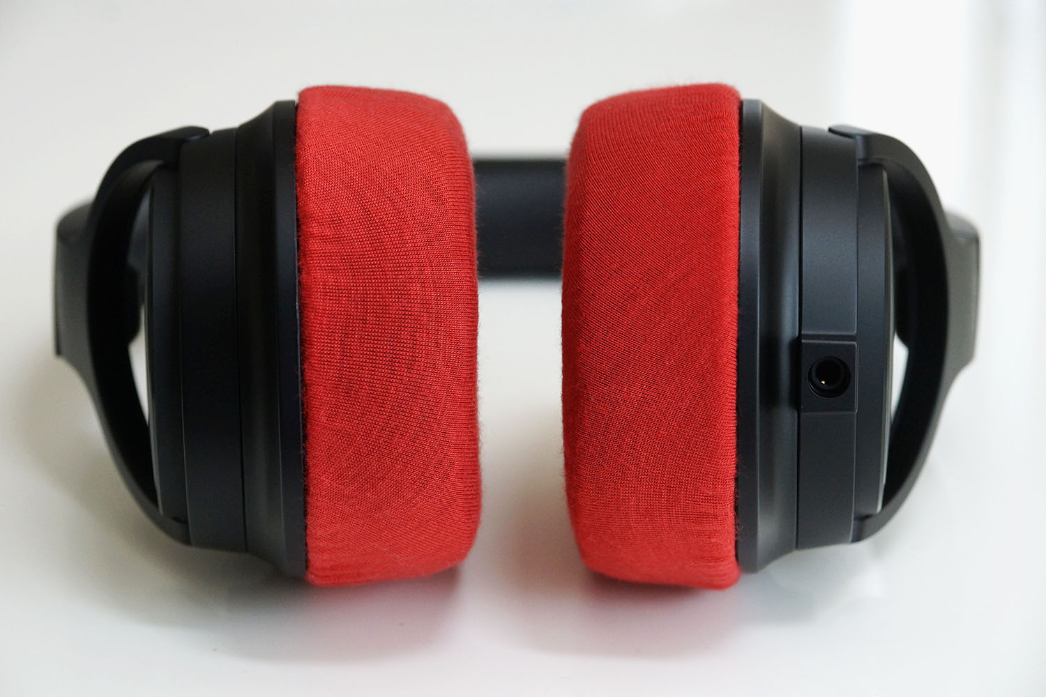 audio-technica ATH-SR50의 이어패드에 대한 mimimamo의 대응