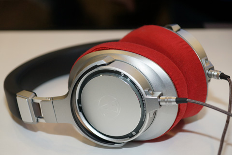audio-technica ATH-SR9의 이어패드에 대한 mimimamo의 대응