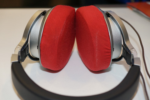 audio-technica ATH-SR9의 이어패드에 대한 mimimamo의 대응