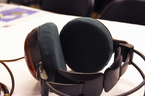 audio-technica ATH-W10VTG의 이어패드에 대한 mimimamo의 대응