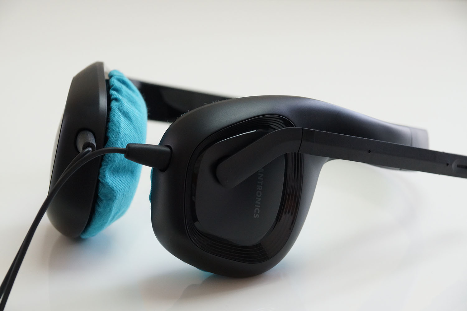 plantronics AUDIO628의 이어패드에 대한 mimimamo의 대응