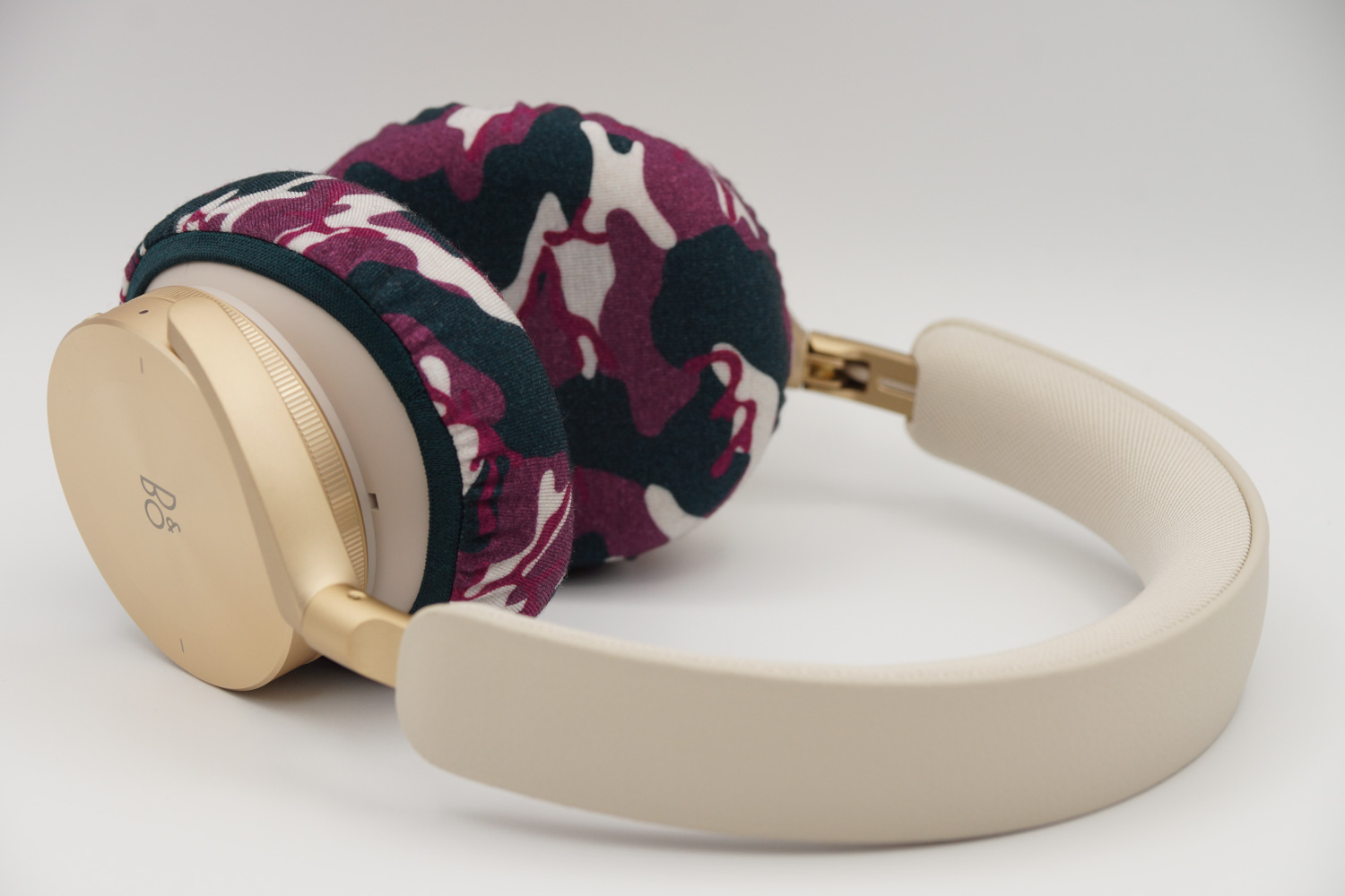 BANG&OLUFSEN BEOPLAY H95의 이어패드에 대한 mimimamo의 대응