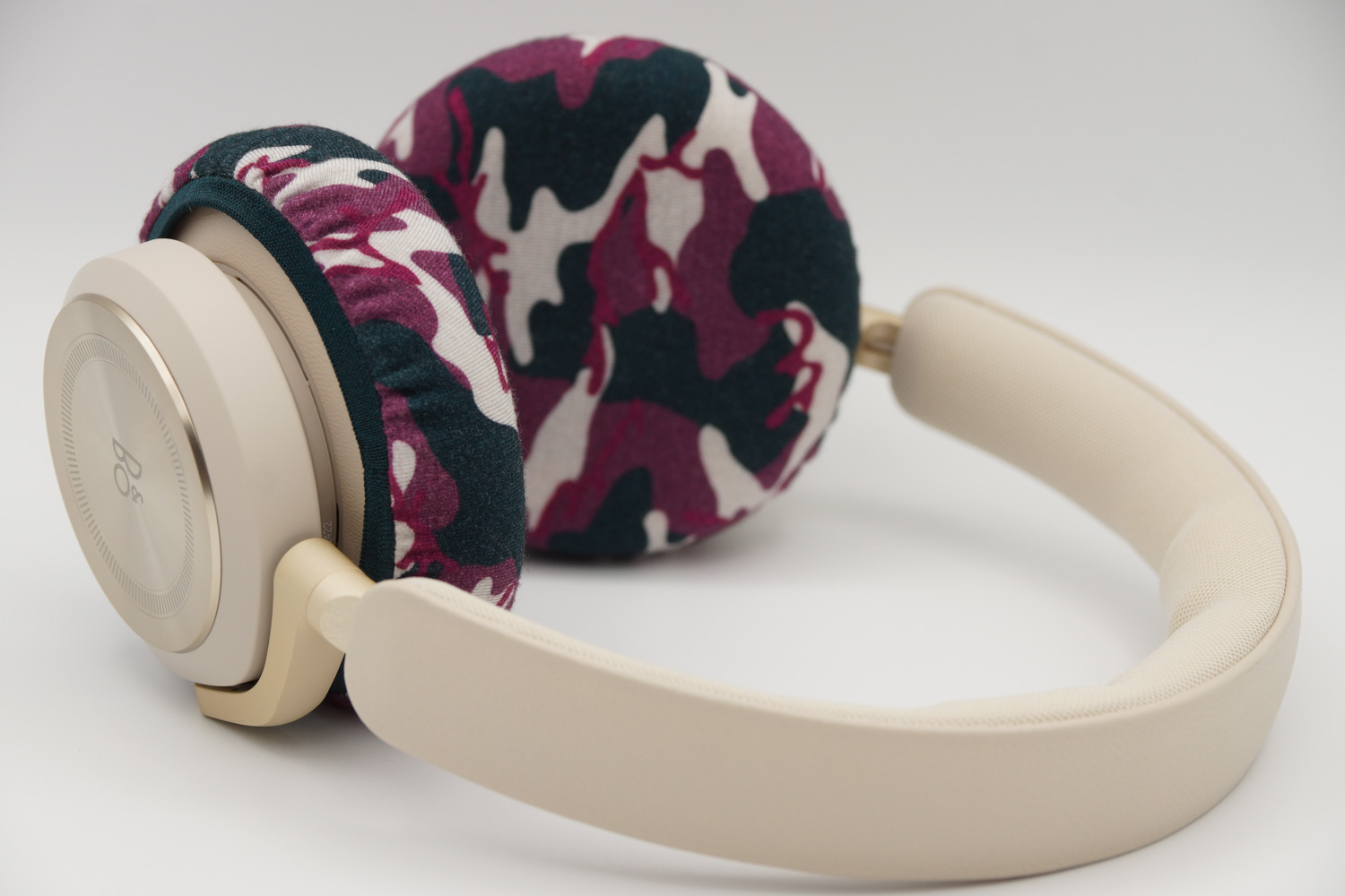 BANG&OLUFSEN Beoplay HX의 이어패드에 대한 mimimamo의 대응