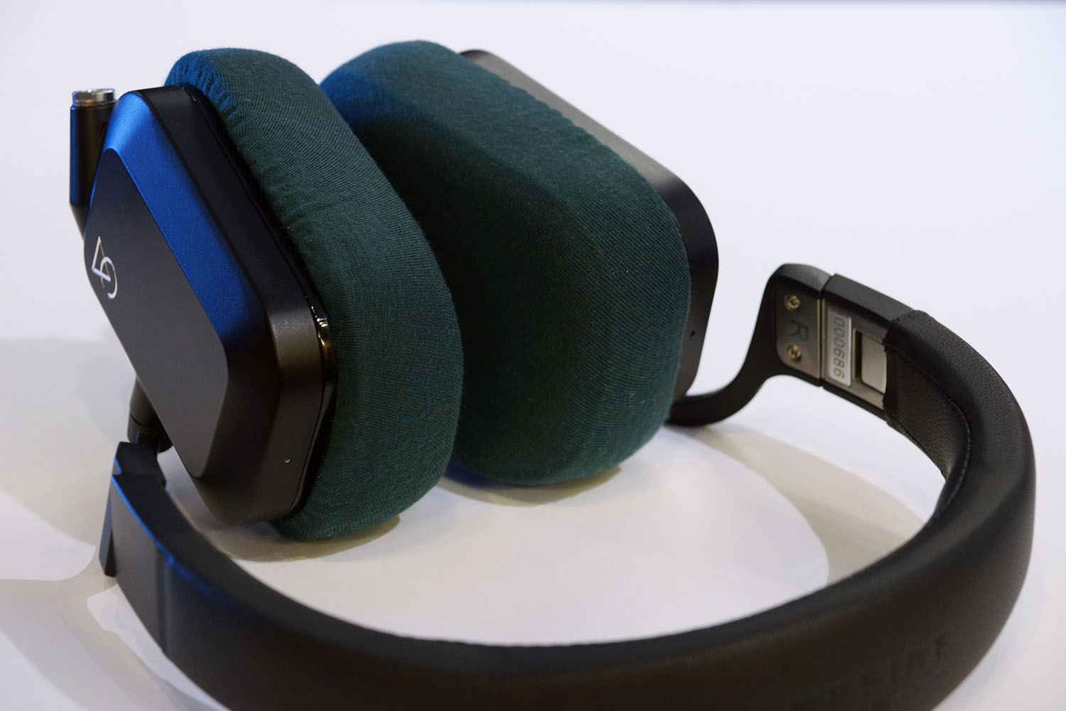 Campfire Audio CASCADE의 이어패드에 대한 mimimamo의 대응