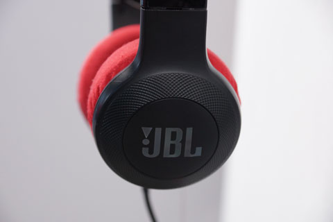 JBL E35의 이어패드에 대한 mimimamo의 대응