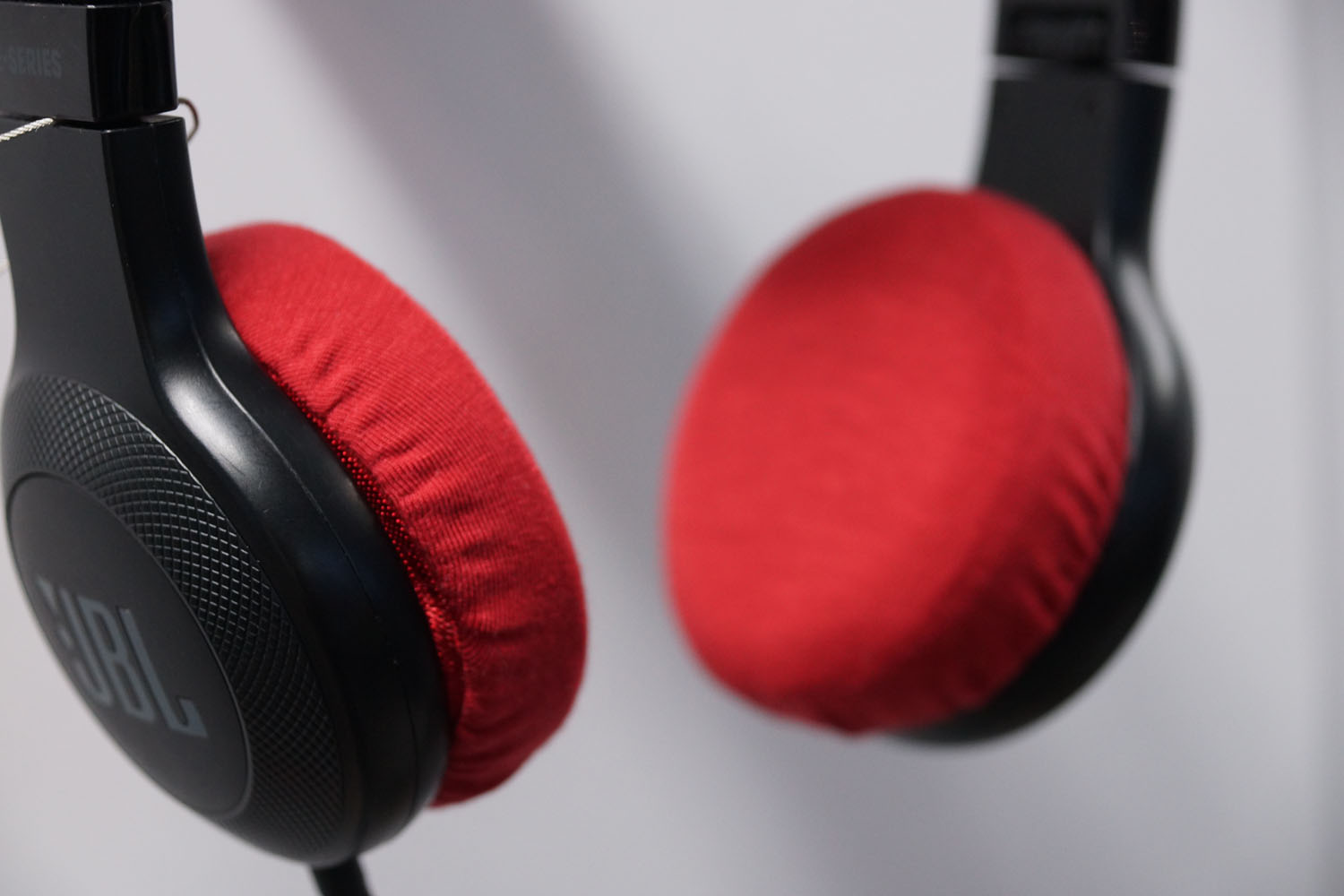 JBL E35의 이어패드에 대한 mimimamo의 대응