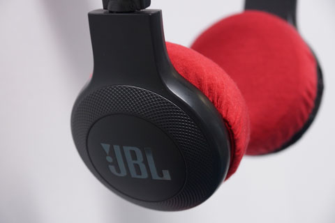 JBL E45BT의 이어패드에 대한 mimimamo의 대응