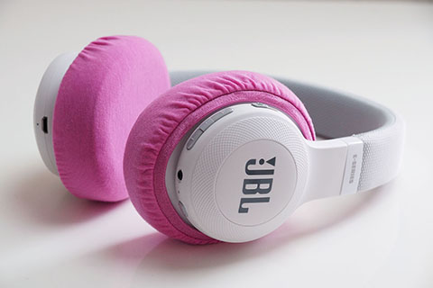 JBL E55BT의 이어패드에 대한 mimimamo의 대응