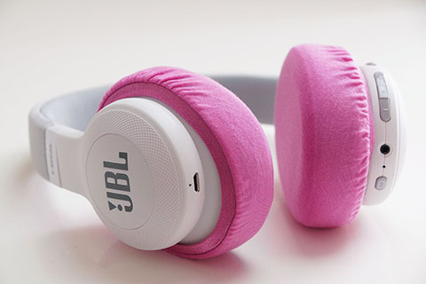 JBL E55BT의 이어패드에 대한 mimimamo의 대응