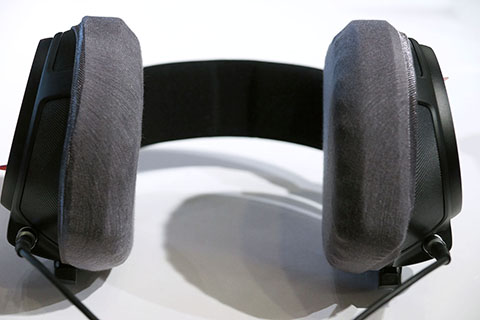 SENNHEISER HD820의 이어패드에 대한 mimimamo의 대응