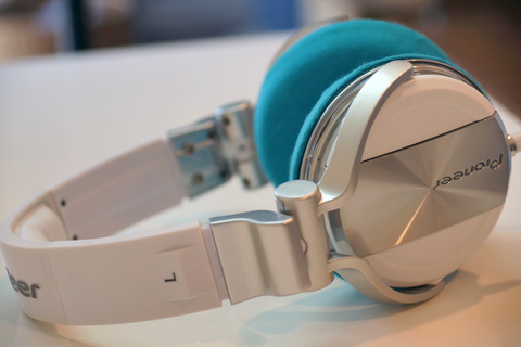 Pioneer HDJ-1500의 이어패드에 대한 mimimamo의 대응