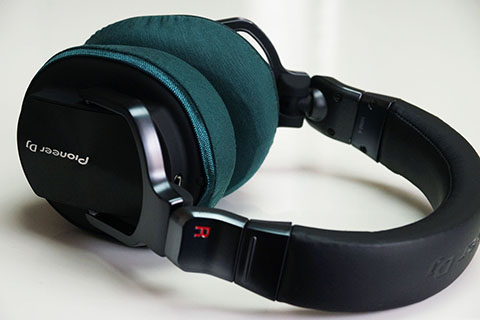 Pioneer DJ HRM-6의 이어패드에 대한 mimimamo의 대응