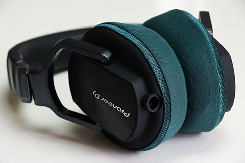 Pioneer DJ HRM-6의 이어패드에 대한 mimimamo의 대응