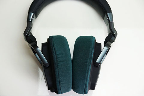 Pioneer DJ HRM-6의 이어패드에 대한 mimimamo의 대응