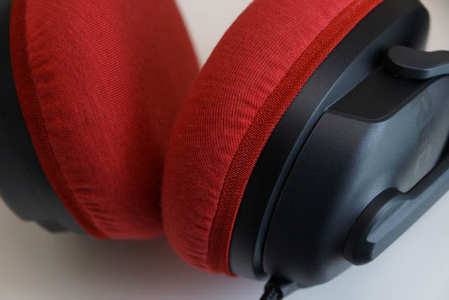 ROCCAT KHAN AIMO의 이어패드에 대한 mimimamo의 대응