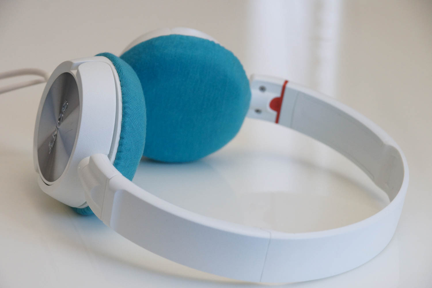 SONY MDR-ZX300의 이어패드에 대한 mimimamo의 대응