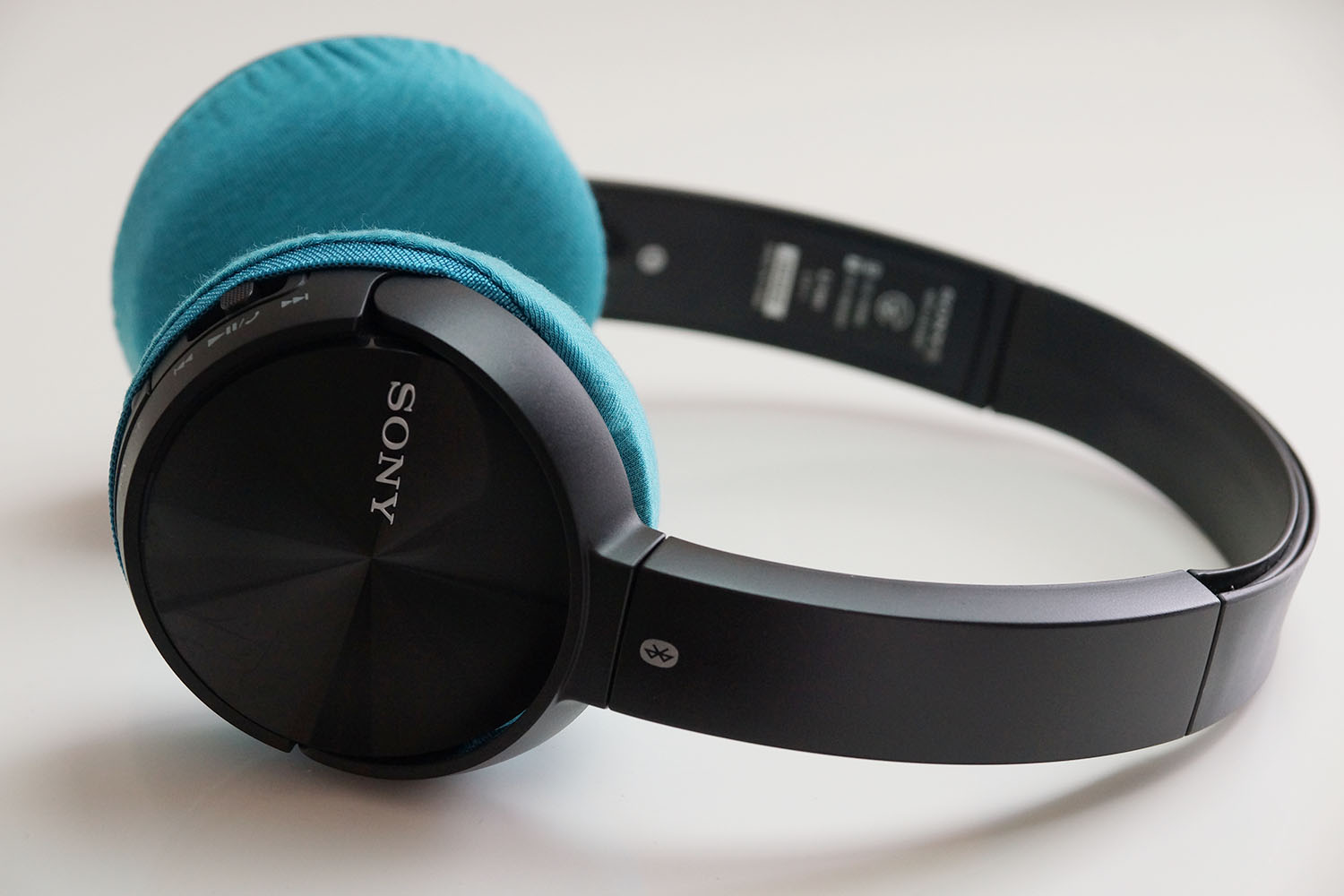 SONY MDR-ZX330BT의 이어패드에 대한 mimimamo의 대응