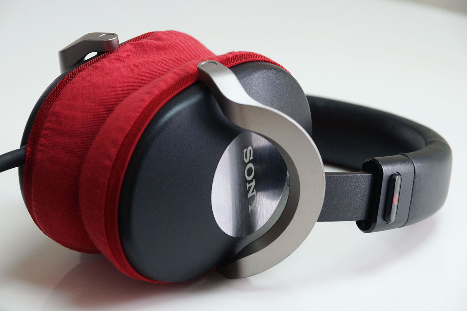 SONY MDR-ZX700의 이어패드에 대한 mimimamo의 대응