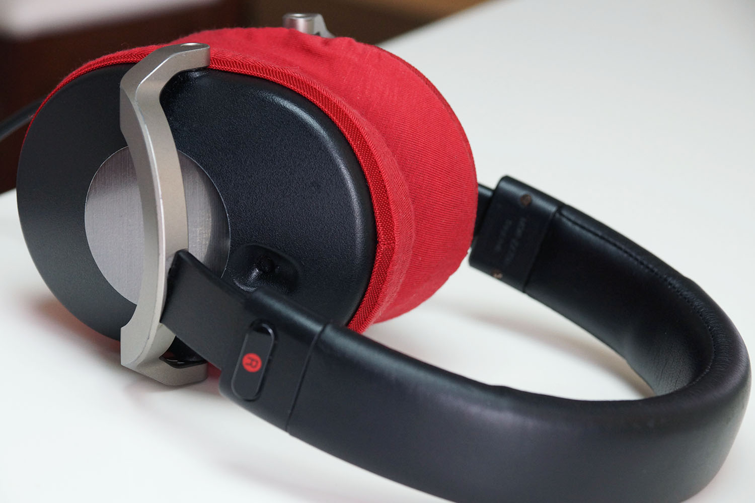 SONY MDR-ZX700의 이어패드에 대한 mimimamo의 대응