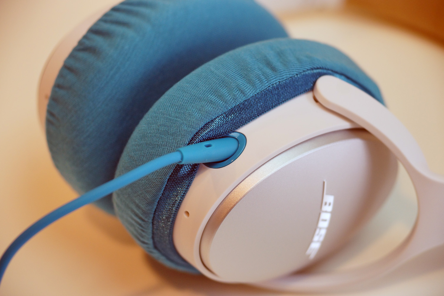 Bose QuietComfort25의 이어패드에 대한 mimimamo의 대응