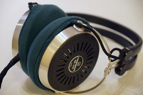 Pioneer SE-100의 이어패드에 대한 mimimamo의 대응