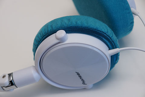 Pioneer SE-MJ511의 이어패드에 대한 mimimamo의 대응