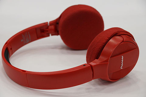 Pioneer SE-MJ553BT의 이어패드에 대한 mimimamo의 대응
